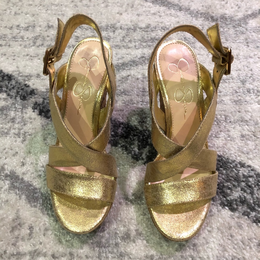 Gold Wedges